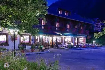 酒店 Auberge Du Manoir