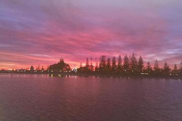 酒店 Sojourn On Gale Bed & Breakfast