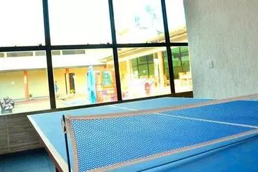 Отель Beach Hills