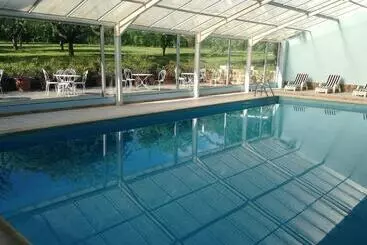 ホテル Logis Hôtel Relais Paris Bale   Restaurant La Mangeoire