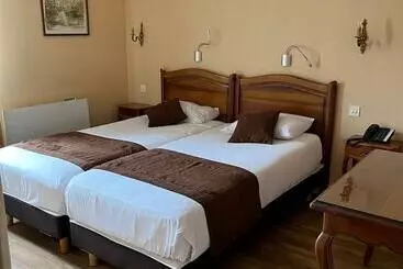 Logis Hotel   Le Relais Saint Vincent