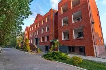 Hostal Park Hotel Shinkar