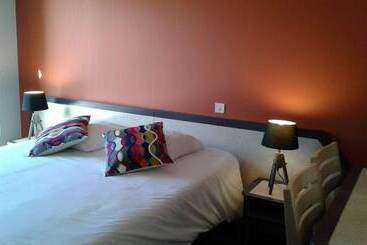 בית מלון כפרי Restaurant Le Capricorne