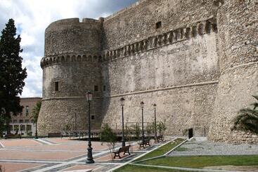 تختخواب و صبحانه Casual Stay Cairoli