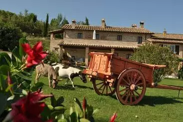 کلبه Farm Stay Il Carro Del Colle
