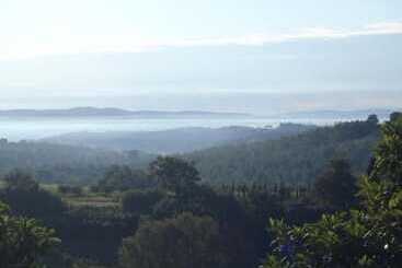 فندق ريفى Domus Etrusca