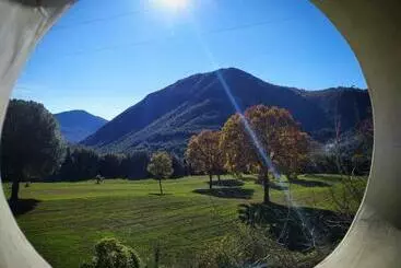 Mökkimajoitus Agriturismo Colloreto