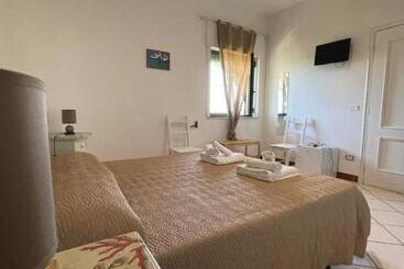 تختخواب و صبحانه Villa Salentina