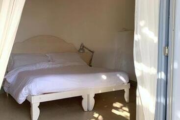 קוטג'' Masseria Caposella