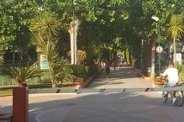مسافرخانه Camping Poseidonia