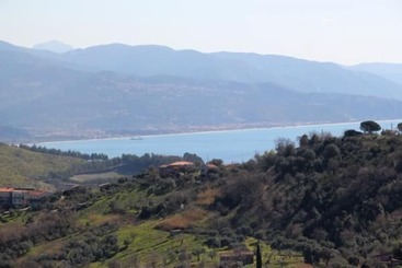 צימר Terre Di Mezzo Country House