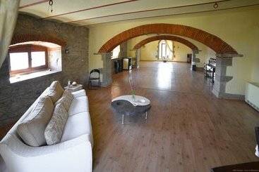 膳宿费 Villa Stampa Cabatè