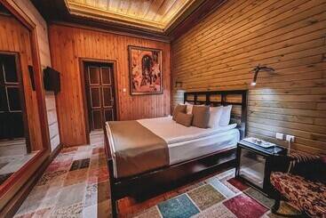 בית מלון כפרי Local Cave House