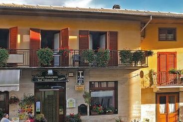 ホテル Albergo Ristorante Centro