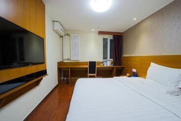 Hotel 7days Premium Yinchuan Railway Station Fuzhou South Street