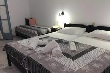 Hôtel Arellis Studios