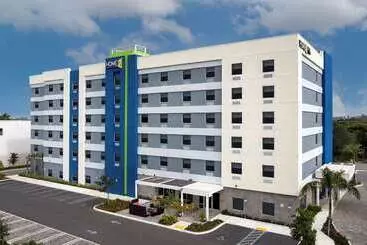 Hotelli Home2 Suites By Hilton Miami Doral West Airport