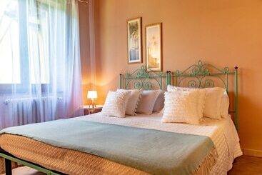 Cottage In Tuscany With Private Pool