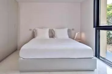 هتل آپارتمان Residenza Leca Colonna