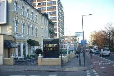 ホテル The London Pembury