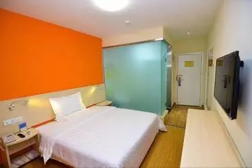 Hotel 7days Inn Kaifeng Qingming Shangheyuan Daliangmen