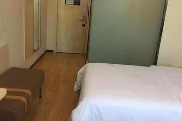 Hotel 7days Premium Chengde Fengning Xinfeng Road Branch