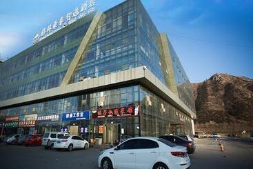 בית מלון כפרי Greentree Inn Tangshan Qianxi Bus Terminal Express