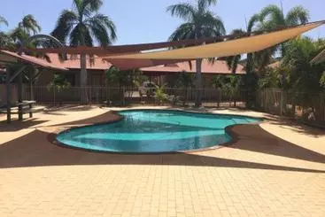 Hotel Latitude20 Karratha Apartments