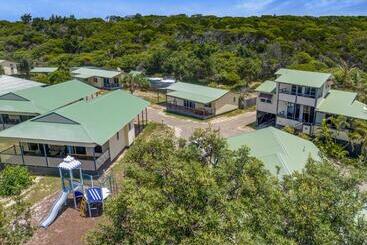 渡假胜地 Fraser Island Beach Houses
