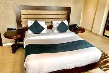 Hotelli The Palms By Eagles Accra