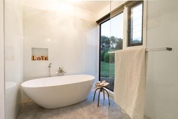 ベッドアンドブレックファースト Driftaway On Dundas