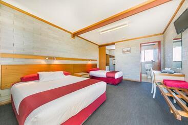 Hotel Nullarbor Roadhouse