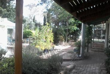 צימר Friends In Harcourt North