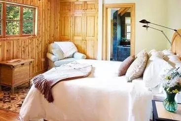 Bed & Breakfast La Confluencia Lodge