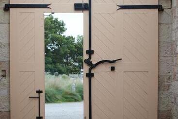 בית מלון כפרי The Old Mount Gambier Gaol