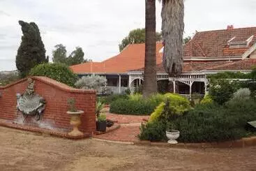 Pensione Hillside Country Retreat