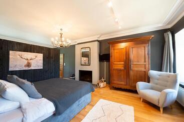 ベッドアンドブレックファースト Le Marronnier