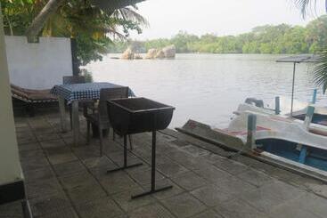 Pension Lake Lane Guest Rest