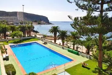 アパートメント Comodoro