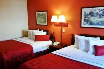 فندق Country Hearth Inn & Suites Augusta