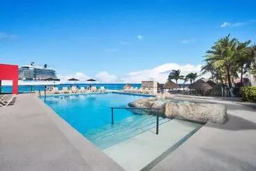ホテル El Cid La Ceiba Beach