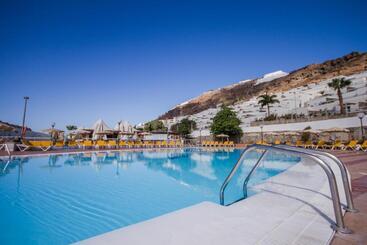 Апартаменты Servatur Terrazamar & Sunsuite