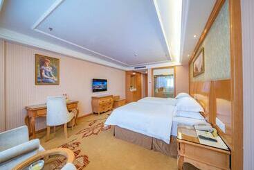 Vienna Hotel Guangzhou Baiyun Dongping Middle Road