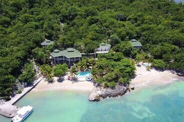 هتل Marquis Paradise