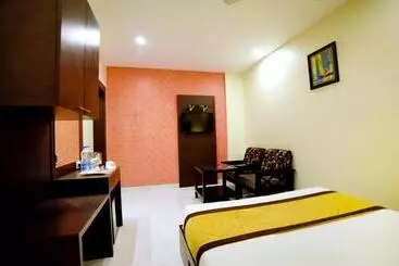 Palette Resorts Carnival Resort