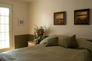 ユースホステル Heriot Bay Inn