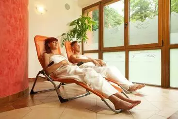 Hotelli Jagdschloss Waldsee