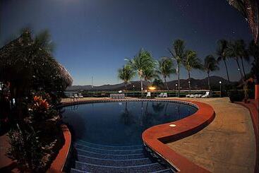 فندق Flamingo Marina Resort