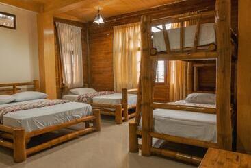 بنسيون Hostal Poseidon