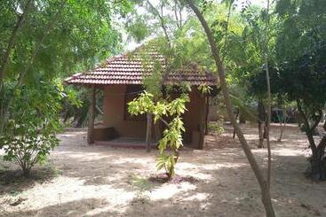 펜션 Light House Beach Hut